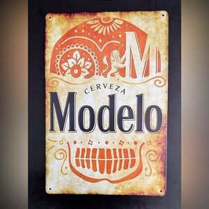 NWT - Cerveza Modelo  - Metal Sign